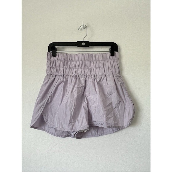 Free People Movement NWOT High-Waisted Lilac Women’s Shorts Size Medium - Picture 2 of 7